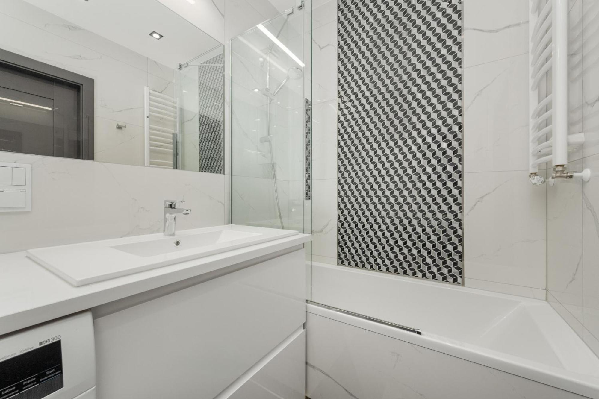 Luksusowy Apartament Z 3 Sypialniami, Klimatyzacja, Parkingiem I Biurkiem We Wroclawiu By Renters Prestige Екстериор снимка