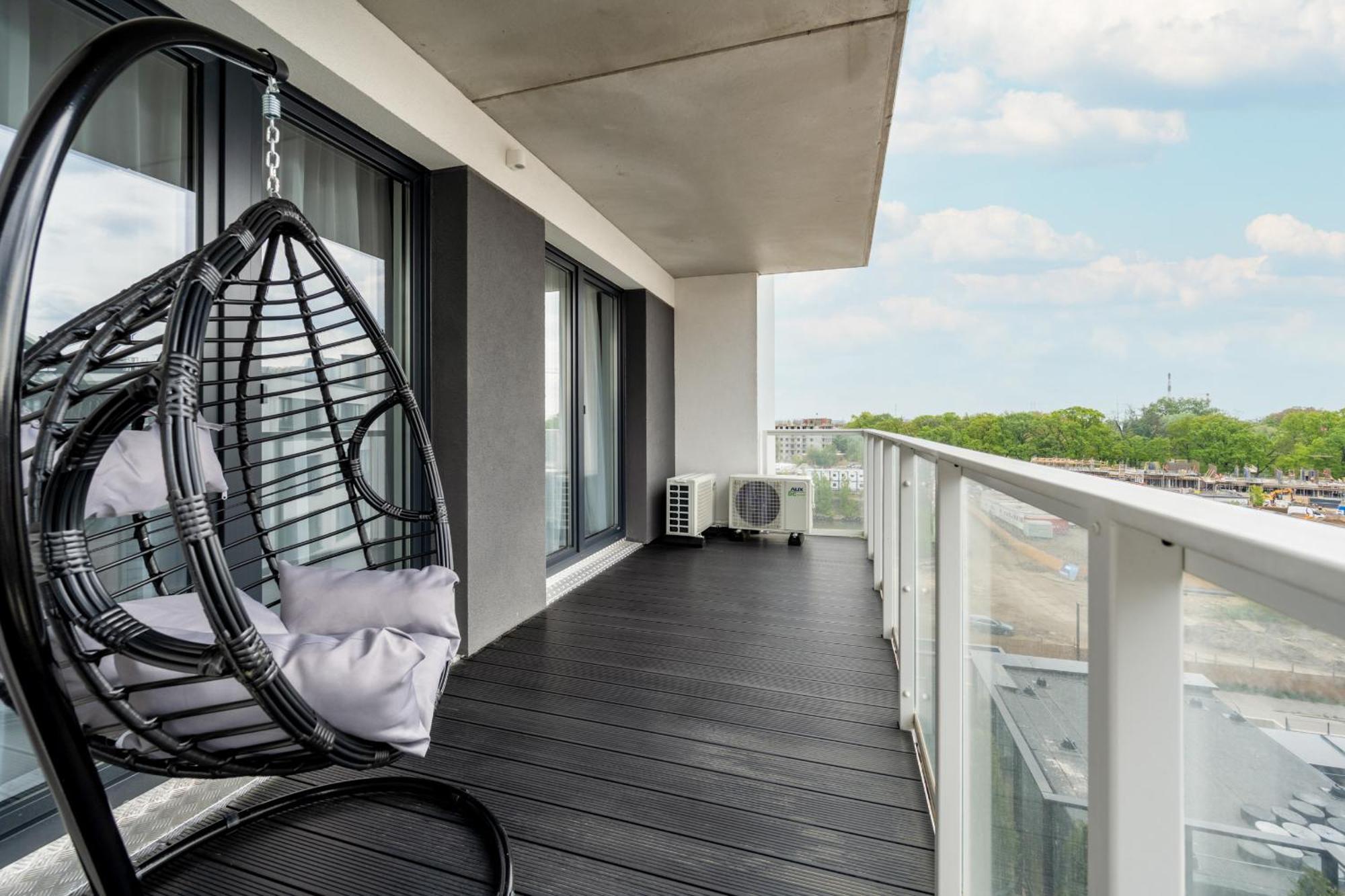 Luksusowy Apartament Z 3 Sypialniami, Klimatyzacja, Parkingiem I Biurkiem We Wroclawiu By Renters Prestige Екстериор снимка
