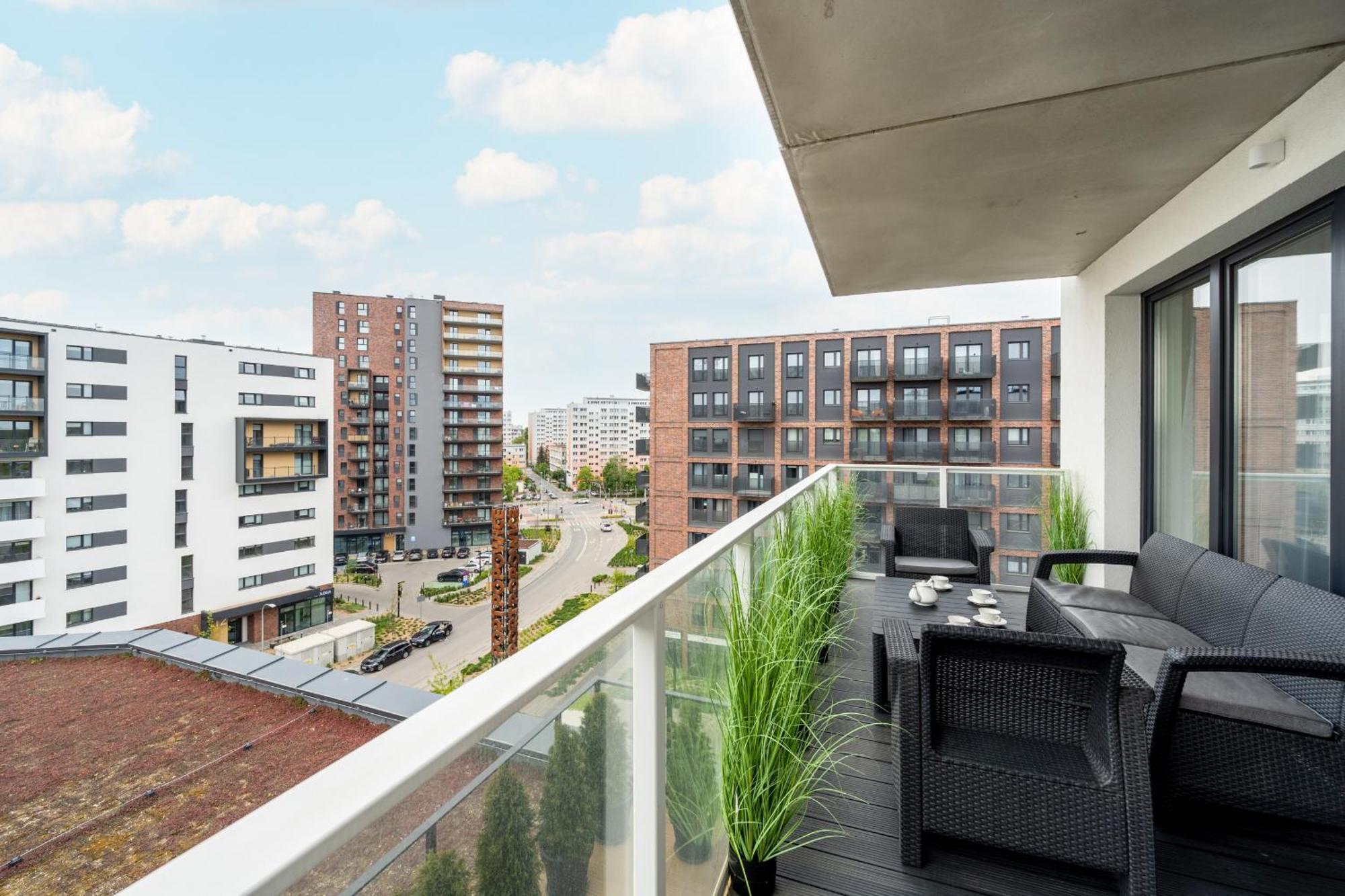 Luksusowy Apartament Z 3 Sypialniami, Klimatyzacja, Parkingiem I Biurkiem We Wroclawiu By Renters Prestige Екстериор снимка